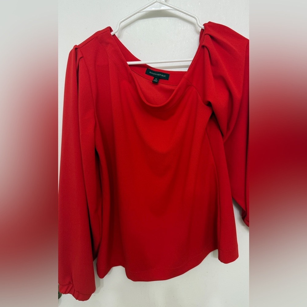 Banana Republic One Shoulder Red Puff Sleeve Blouse Top M - Picture 6 of 11